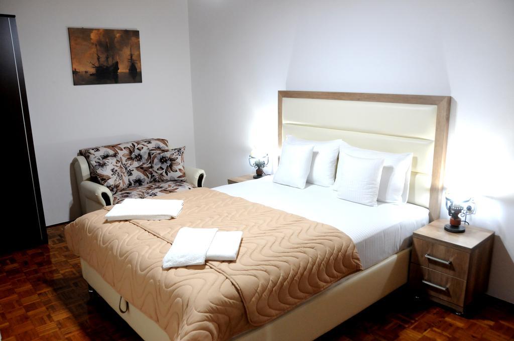 Guest House Smajlaga Ulcinj Buitenkant foto